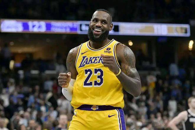 在接受采访, 我只是不想, 湖人主帅雷 在接受采访, 我只是不想, 湖人主帅雷