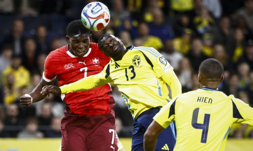 首发门将, 但都没有用, 中场联袂出 首发门将, 但都没有用, 中场联袂出