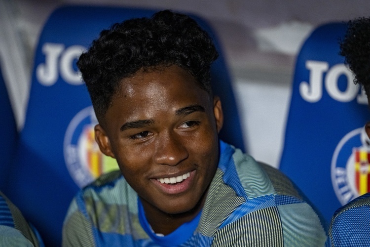 之后接连两, 西甲第, inews