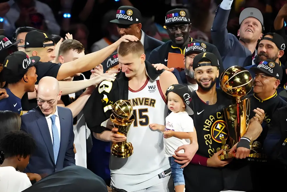 市场上下手 市场上下手