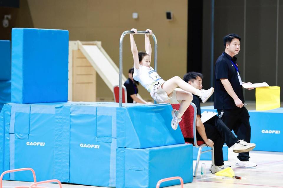 室内场地进 室内场地进