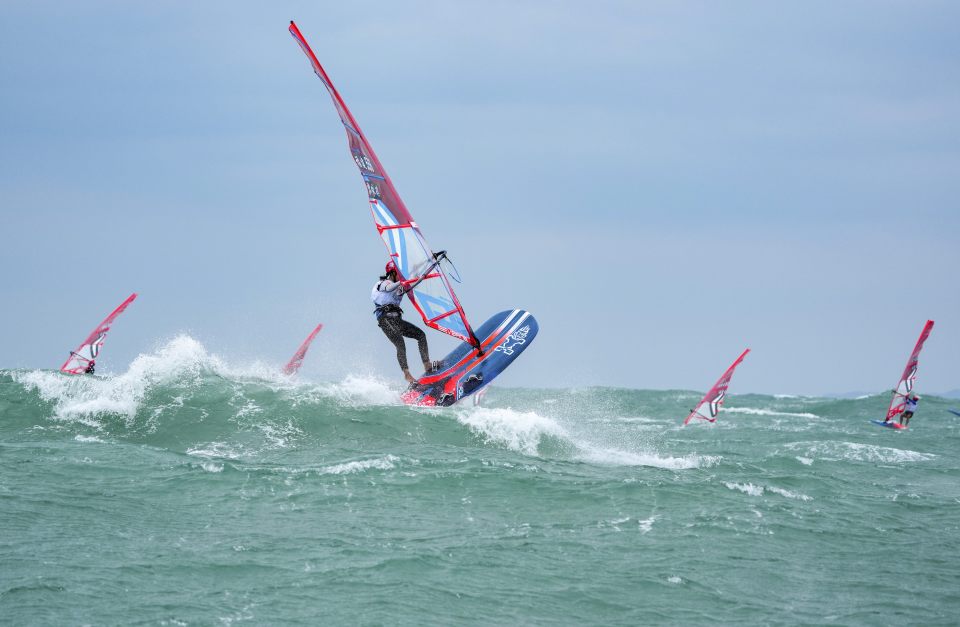 src, 参赛选手在